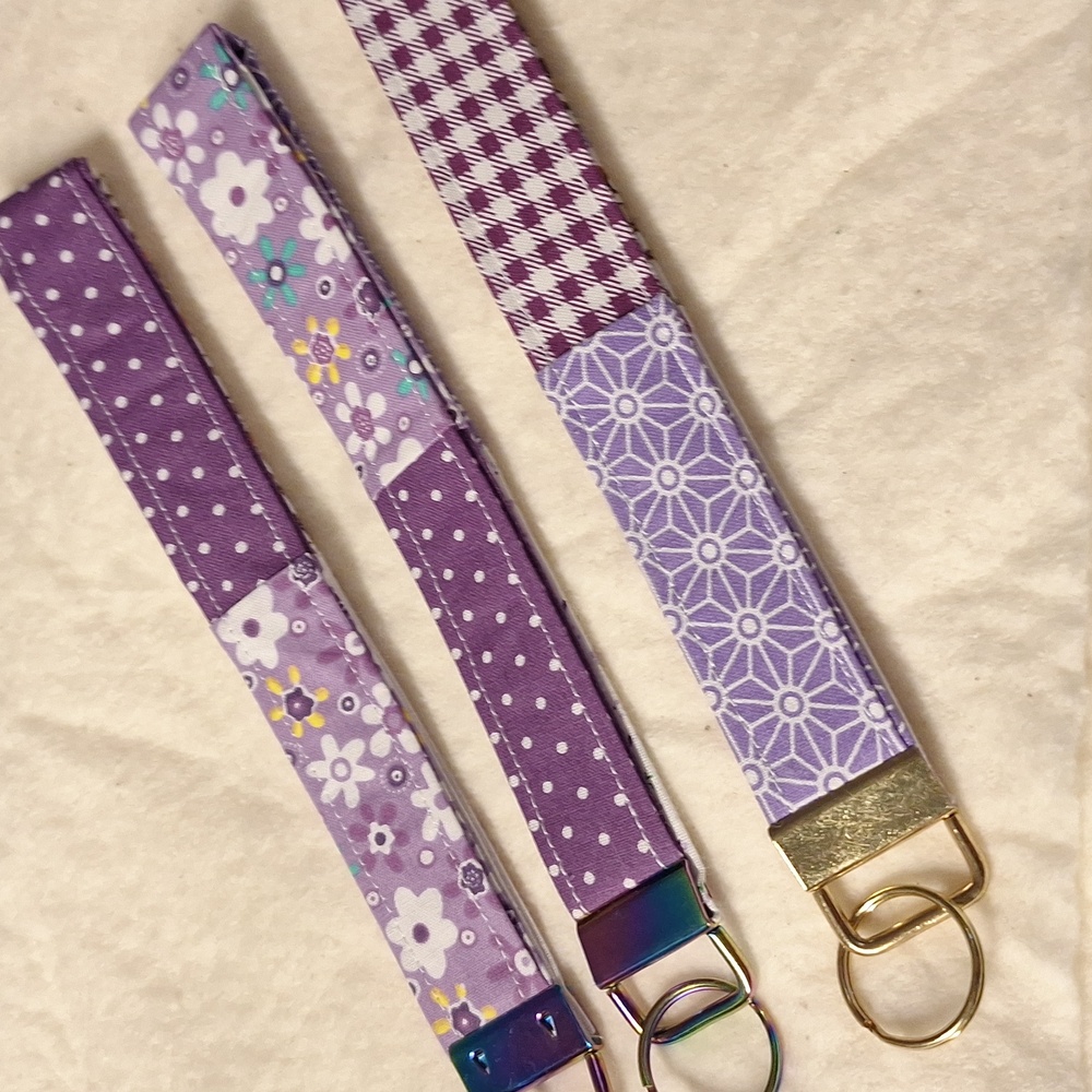 1 - Purple Pattern Key Holder